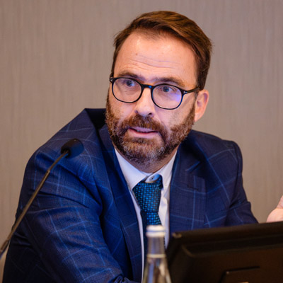 APU-2025-dia-23-sala-1-021-1